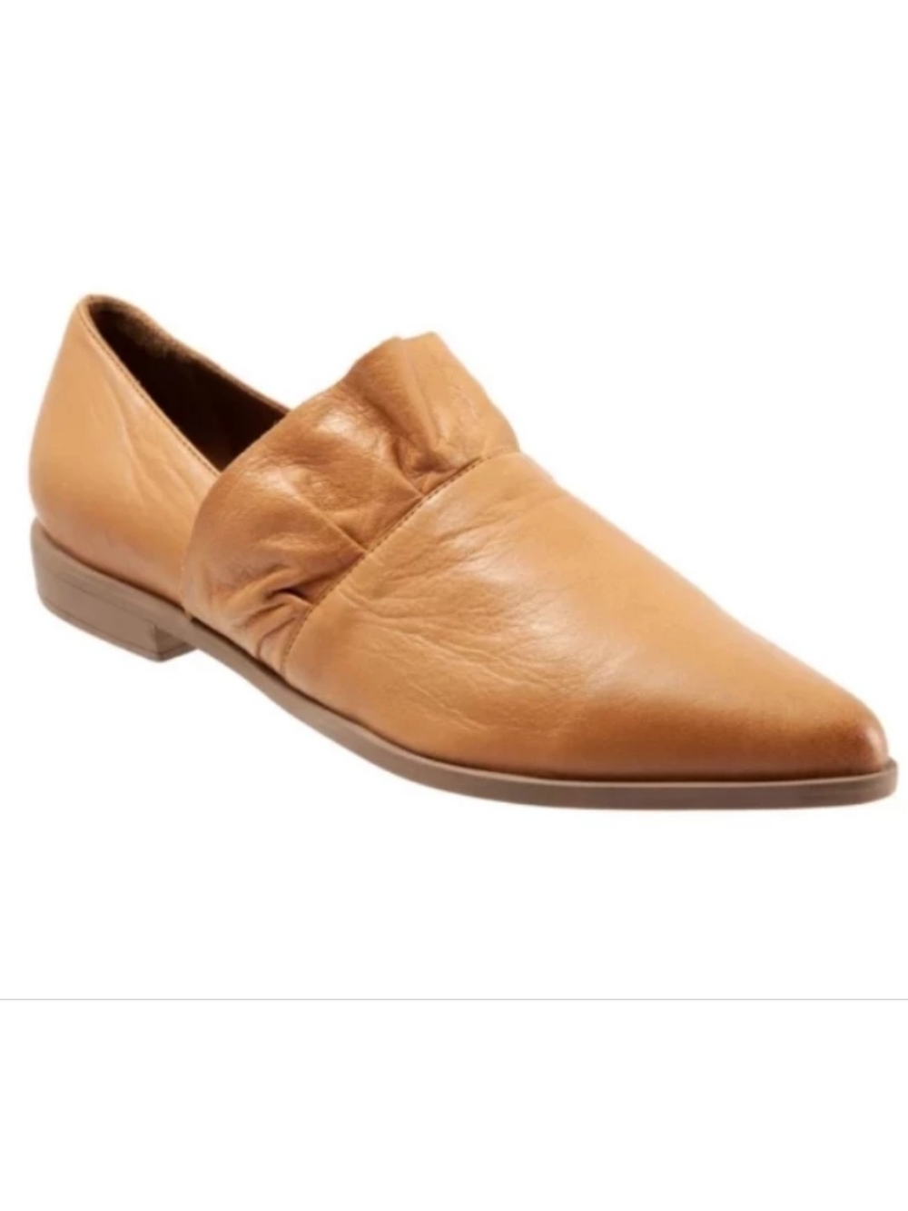 Bueno Women's Tan Pointed Leather Loafer